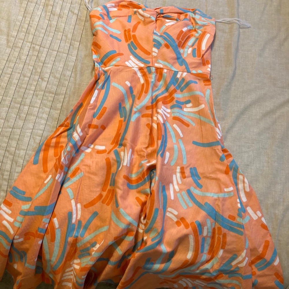 Vintage Tori Richard strapless dress.